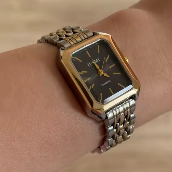 NEW | 18K Gold Plated Gold and Silver Women's Watch - Picture 3 of 5